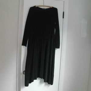 Anthropologie Giuseppa Collection Italy Long Sleeve Black Dress with Pockets
